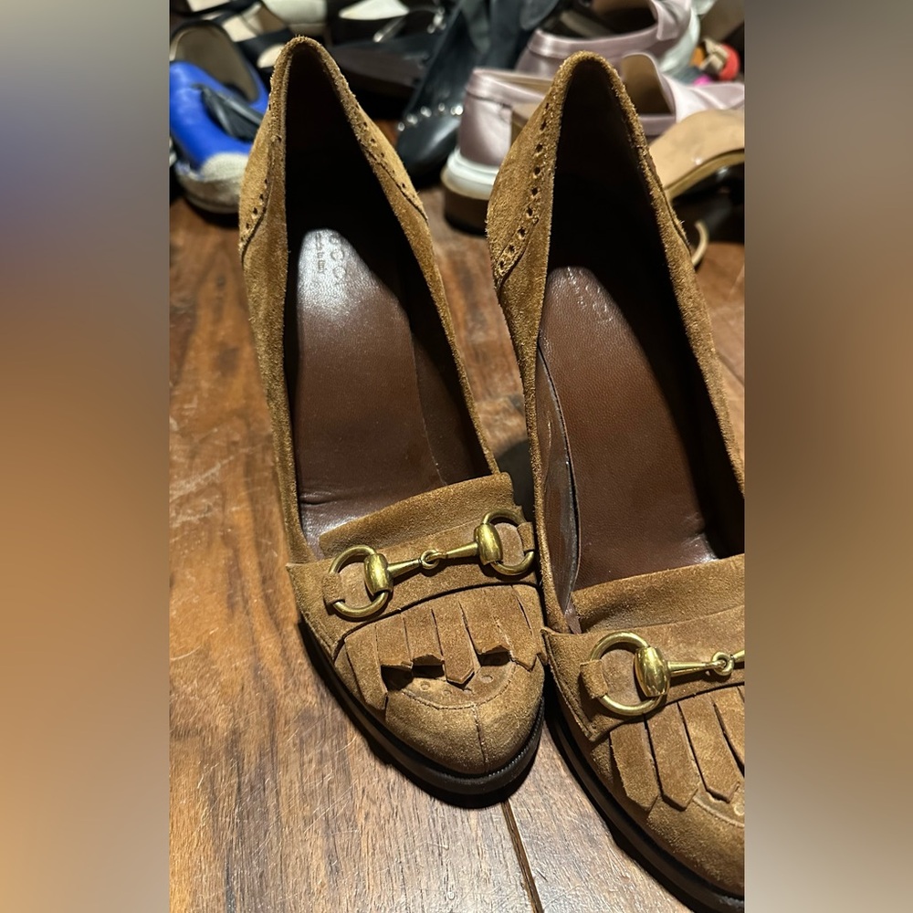 Gucci Light Brown Suede Platform Loafer - Size 7